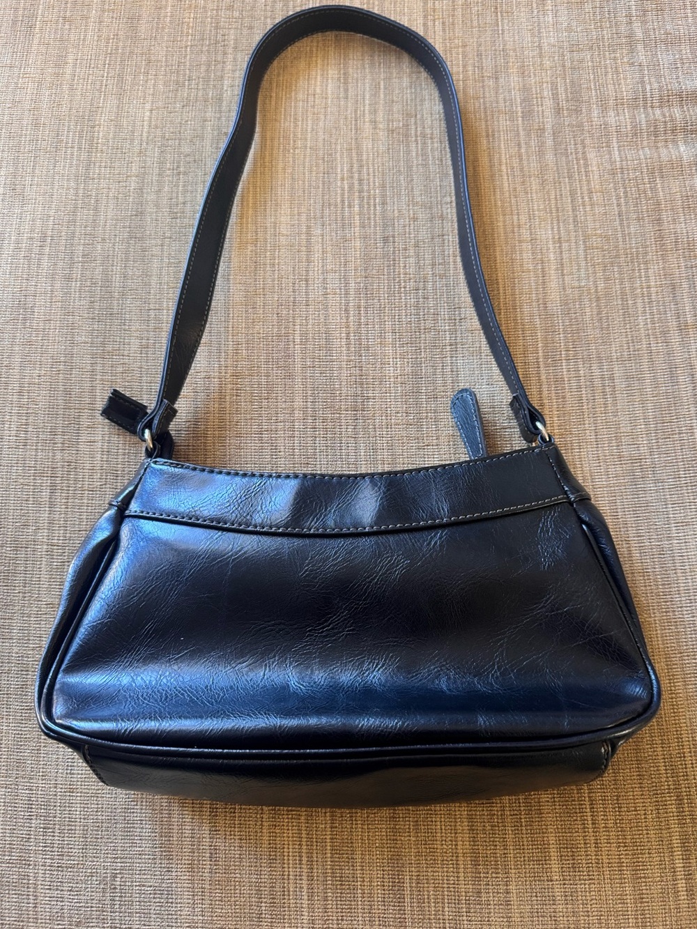 Vintage Jaclyn Smith Black Leather Shoulder Bag - Picture 4 of 8